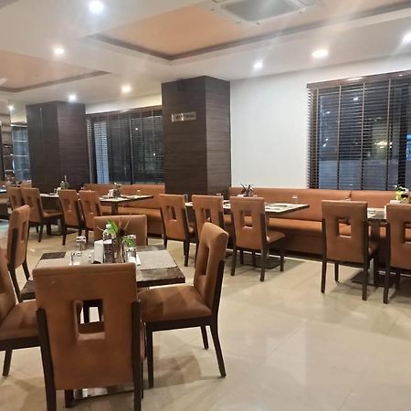 Rns One Hotel Subrahmanya Екстериор снимка