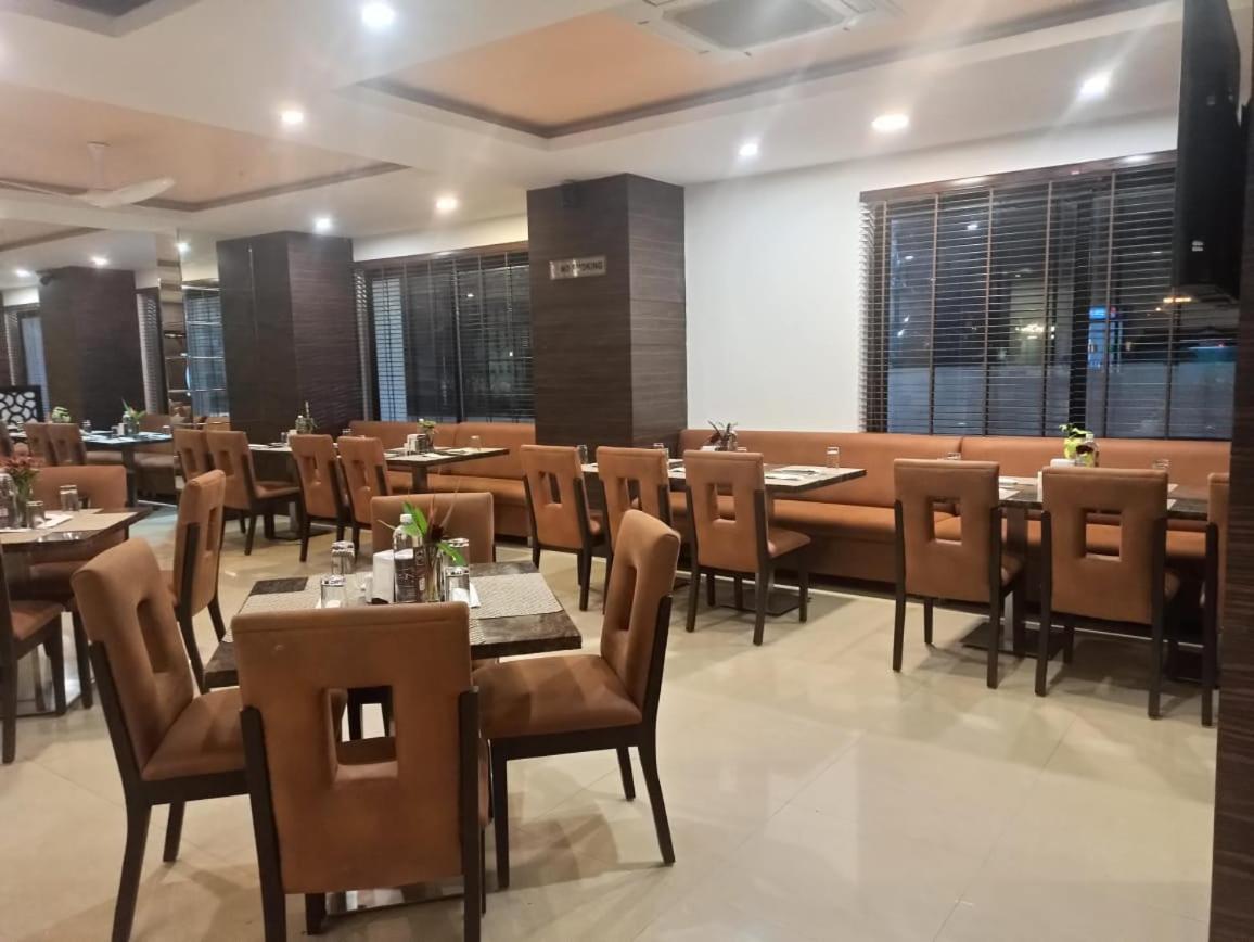 Rns One Hotel Subrahmanya Екстериор снимка