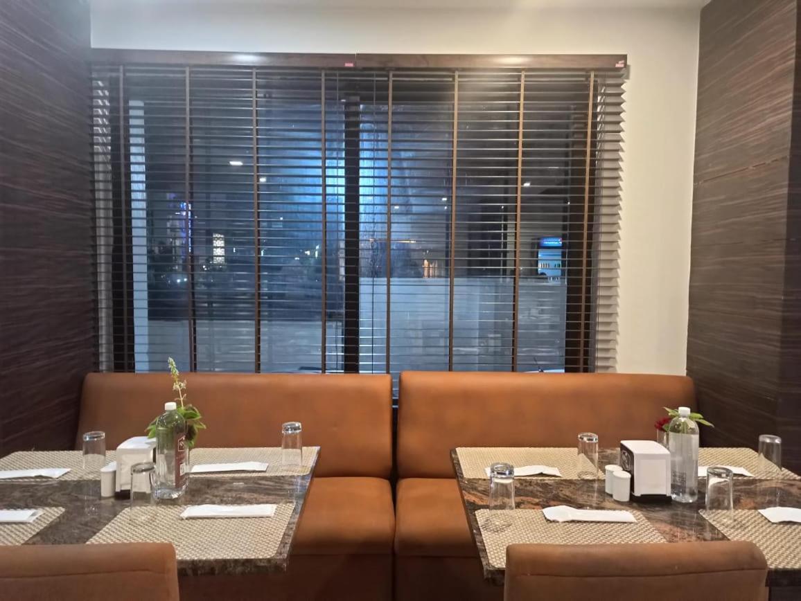 Rns One Hotel Subrahmanya Екстериор снимка