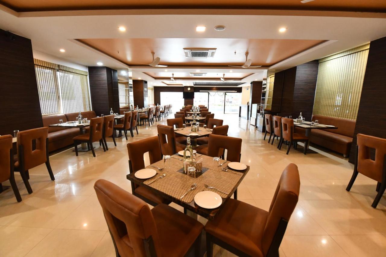 Rns One Hotel Subrahmanya Екстериор снимка
