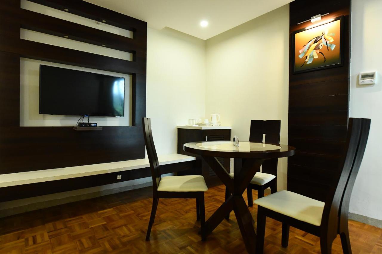 Rns One Hotel Subrahmanya Екстериор снимка